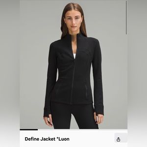 Lululemon define jacket size 6